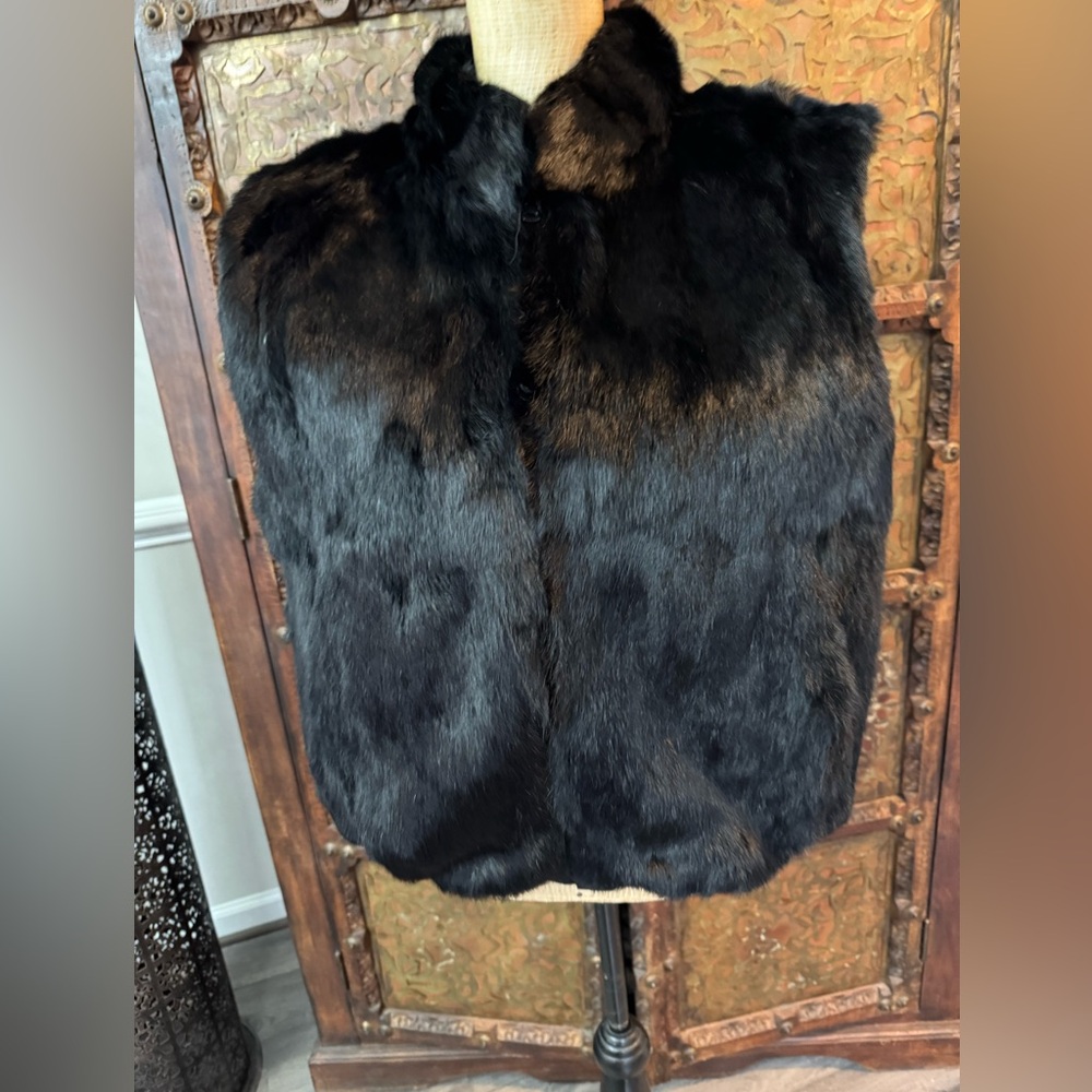 Modern Time Luxurious Black Fur‎ Vest reversible 50